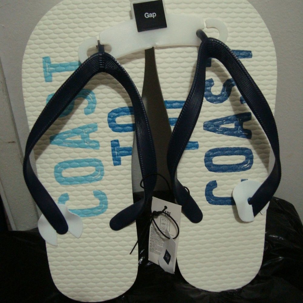 Gap Flip flops
